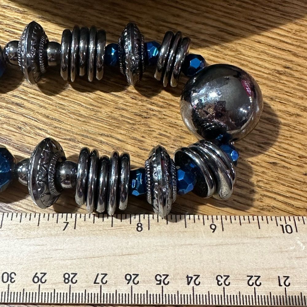 Chunky Blue & Silver Statement Necklace 18” - Picture 5 of 5